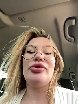 justmilaa's Live Sex Cam Show