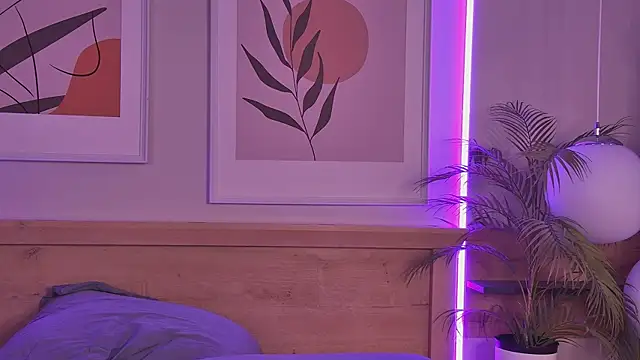 ViolaFlirt's Webcam Show