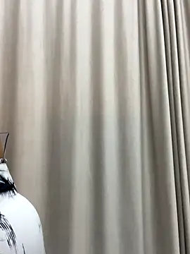 SarahLoreen's Live Sex Cam Show