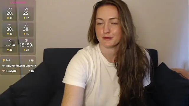 BustyBonnieUK's Live Sex Cam Show
