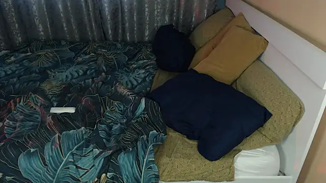 axxxturel's Live Sex Cam Show