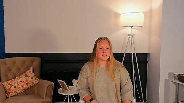 CarrolBalden's Live Sex Cam Show