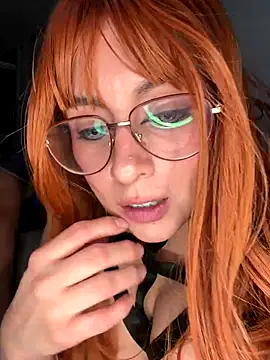 hotlatinavibes' Live Sex Cam Show