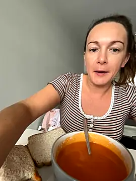 GoddessLucyRose's Live Sex Cam Show