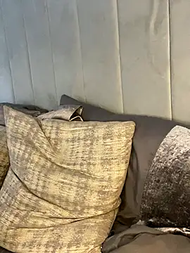 MaisieMae's Live Sex Cam Show