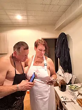 _lady_red_'s Live Sex Cam Show