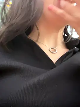 Apple__Brandy's Live Sex Cam Show