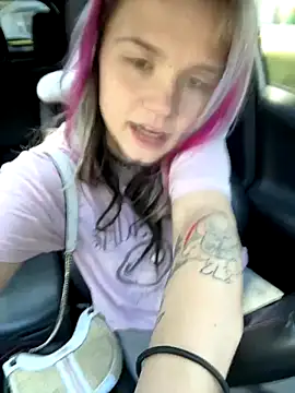Cutiepiespanks' Live Sex Cam Show