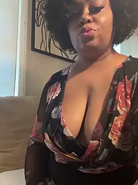 camiliaskye's Live Sex Cam Show