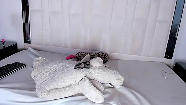 valentina_fi's Webcam Show