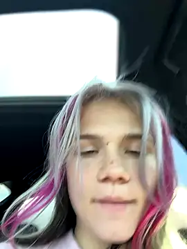 Cutiepiespanks' Live Sex Cam Show