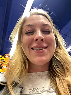 Sweet___Emily's Live Sex Cam Show