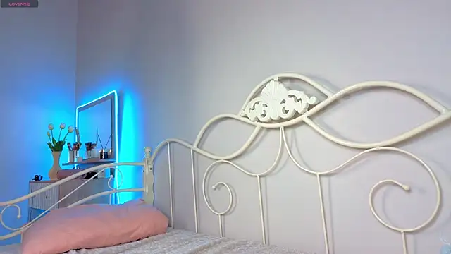 KateBleare's Live Sex Cam Show