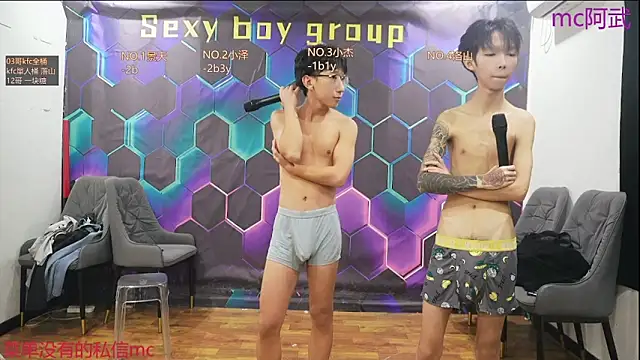 yu-chen66's Live Sex Cam Show