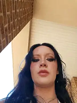 EVILYN's Live Sex Cam Show