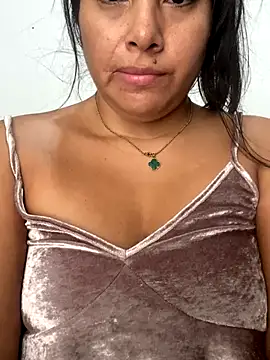 steisy325's Webcam Show