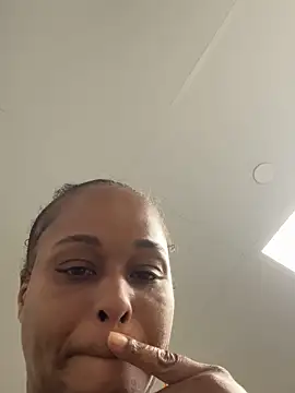 Realwetpussy's Webcam Show