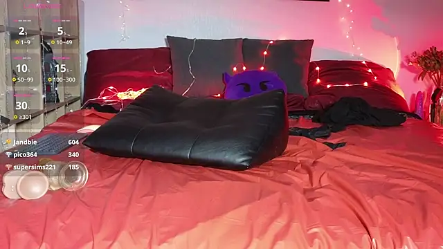 Devil_s_bride Videochat live