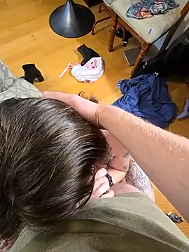 YourFavCanadianMILF's Live Sex Cam Show