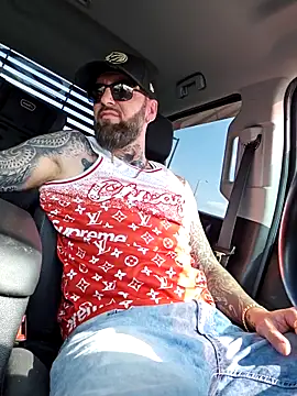 Beardedtattood's Webcam Show