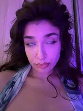 ScarletBloom_ Videochat live