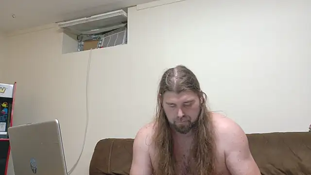 FreakThorOnlyyFans' Webcam Show