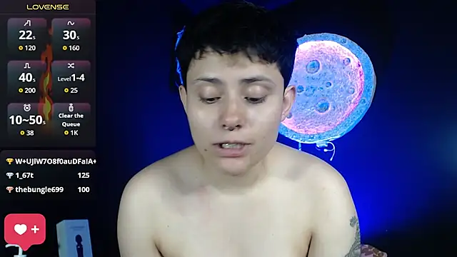girl_intense444 Videochat live