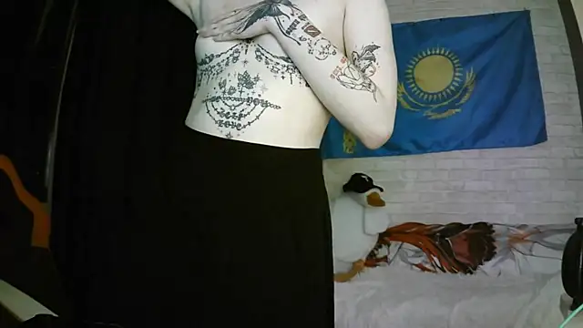 LorrineBurgert's Live Sex Cam Show