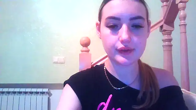 RobinThompson's Live Sex Cam Show