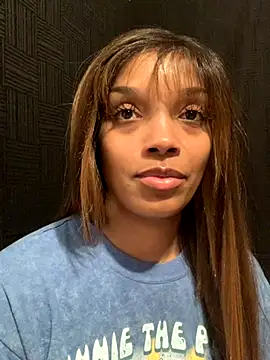 Rakiyahcharms' Webcam Show