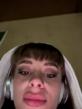 BabyBee_'s Live Sex Cam Show