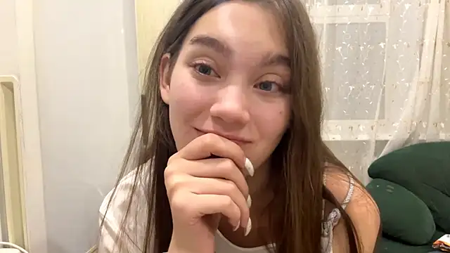Cuteviola's Live Sex Cam Show