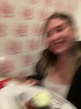 secretcrazy69's Live Sex Cam Show