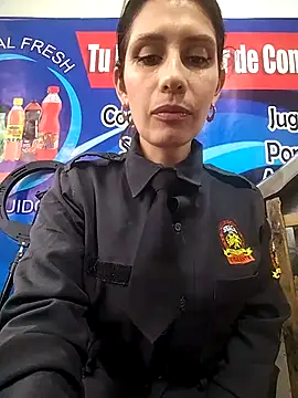 Alysson--'s Live Sex Cam Show