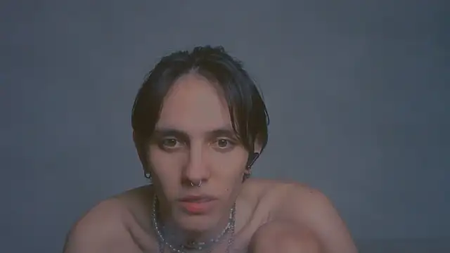 oli_vers' Live Sex Cam Show