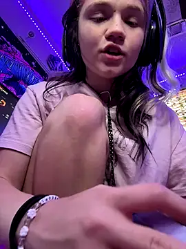 Cutiepiespanks' Webcam Show
