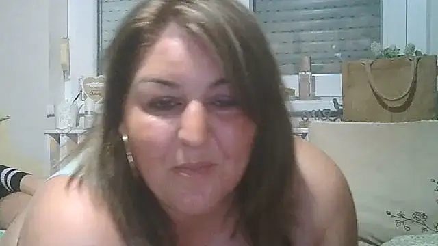 Viven999's Live Sex Cam Show