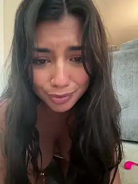 TheCrimsonBlairDarling's Webcam Show
