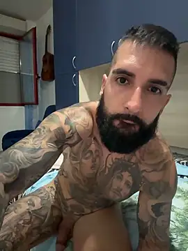 Gioeltoro89's Live Sex Cam Show
