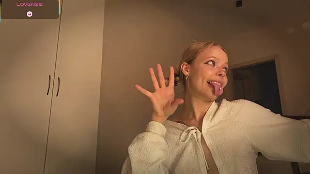 arachnissa's Webcam Show