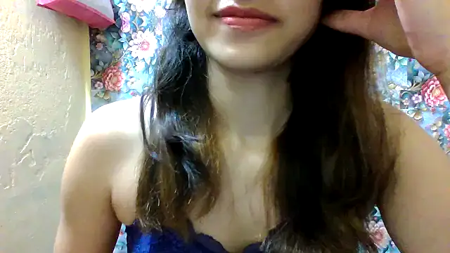 Samaira_00's Webcam Show