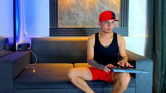 liam_genner_'s Webcam Show