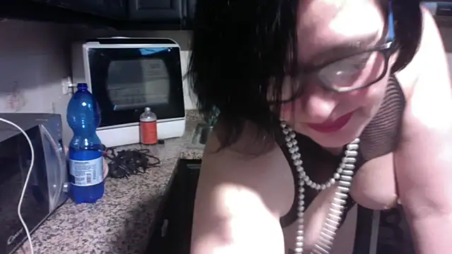 milfmilfvale's Live Sex Cam Show