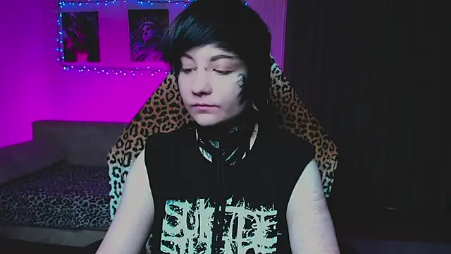 acid_trip1l's Webcam Show