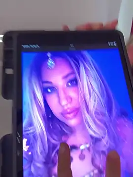 miamellycious' Live Sex Cam Show