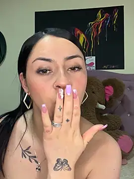 Emmie_Hot's Webcam Show