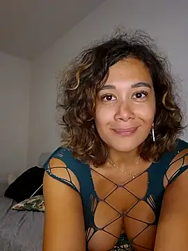 kinkypipelette2's Webcam Show