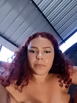 Mommy-Hot's Webcam Show