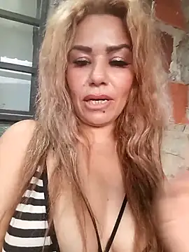 Sexy_Barbie_Mature's Webcam Show