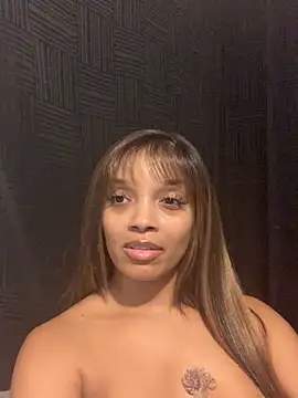 Rakiyahcharms' Webcam Show